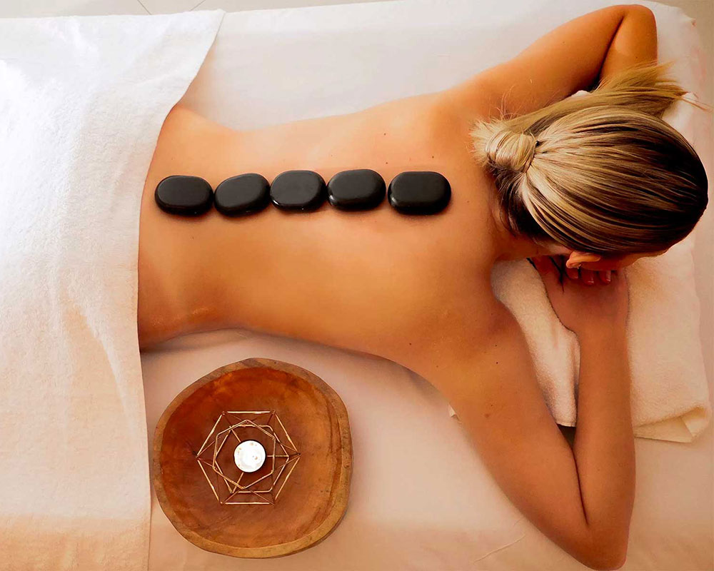 Body Massage WAY OF STONES